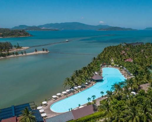 Tổ Hợp Diamond Bay Resort & Spa 5 Sao