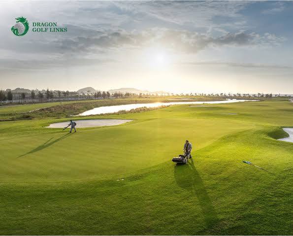 Sân golf 27 hố Dragon Golf Links