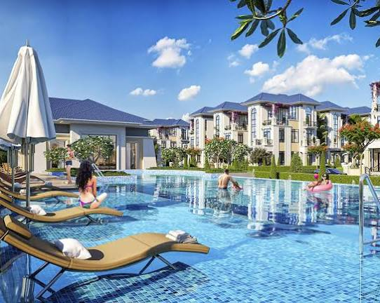 Hồ bơi tràn bờ & Khu nghỉ dưỡng Clubhouse