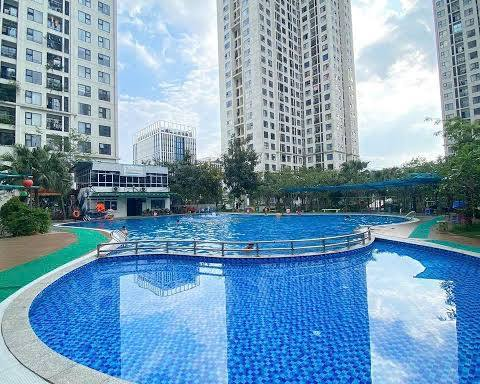 Hệ thống bể bơi ngoài trời tiêu chuẩn
