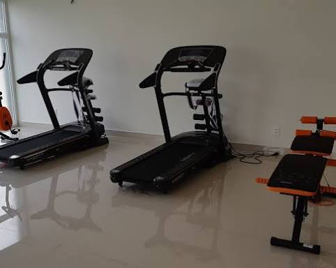 Phòng Tập Gym & Yoga Hiện Đại