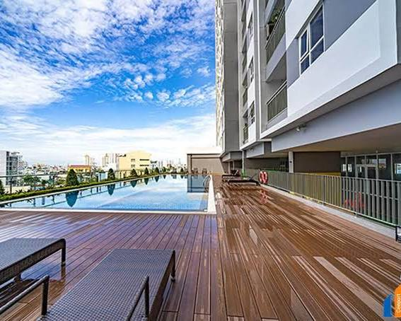 Hồ bơi Skyview trên cao