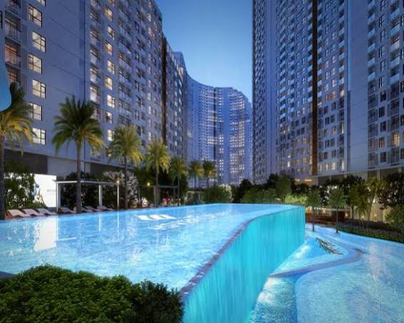 Bể bơi chân mây tầng cao