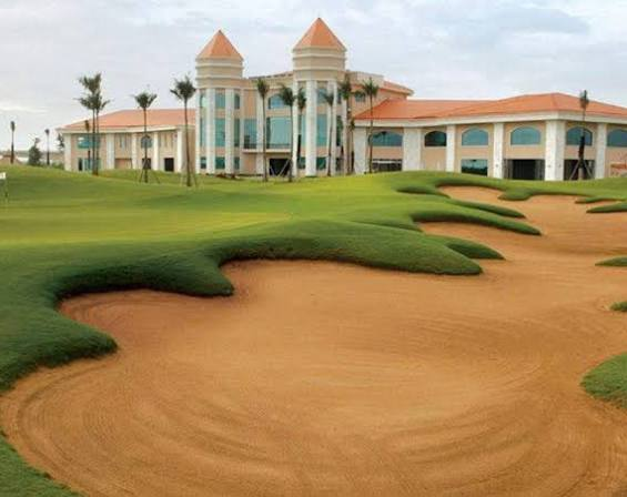 Sân Golf Quốc Tế 18 Lỗ