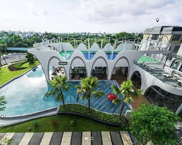 Sảnh đón Club House và Khu cà phê sang trọng