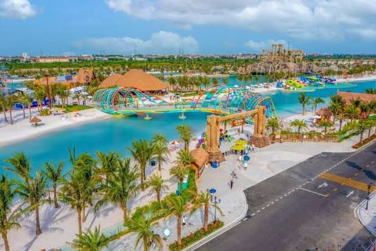  Sát cạnh công viên nước VinWonders Water Park